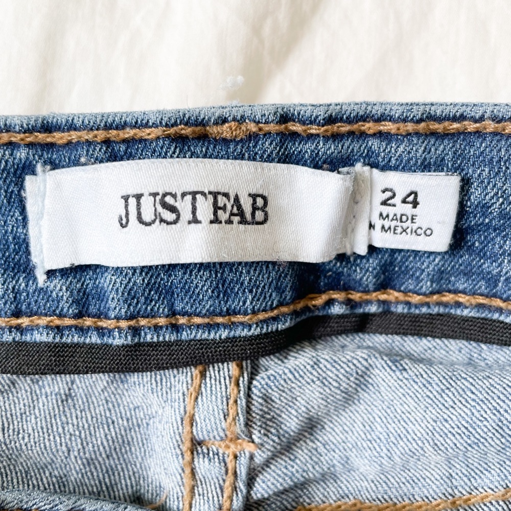 Jeans - Picture 6 of 8